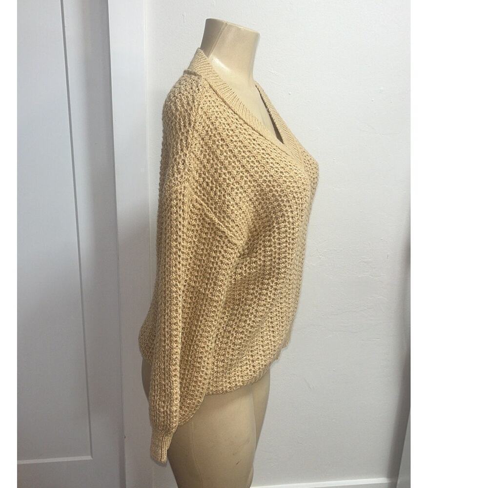 Last One! NWT SO Cable Knit Yarn Sweater Sz M Tan Camel - Picture 6 of 8